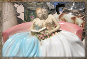 via tilli antiques market